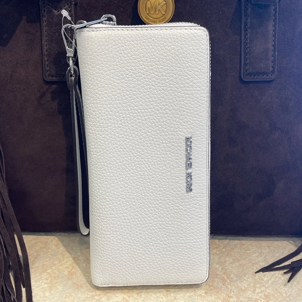 MICHAEL KORS Lg Pebbled Leather Continental Wallet Wristlet Phone Holder  Optic